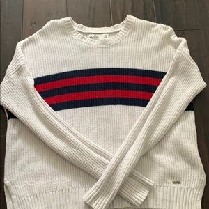 Hollsiter sweater